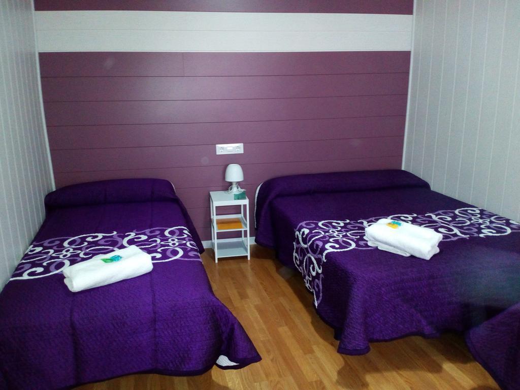 Hostal Escala Luna Salamanca Room photo
